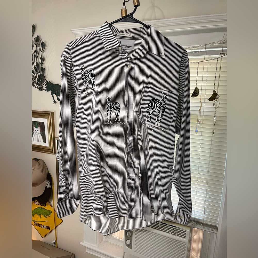 Unique striped shirt with zebra patch decals